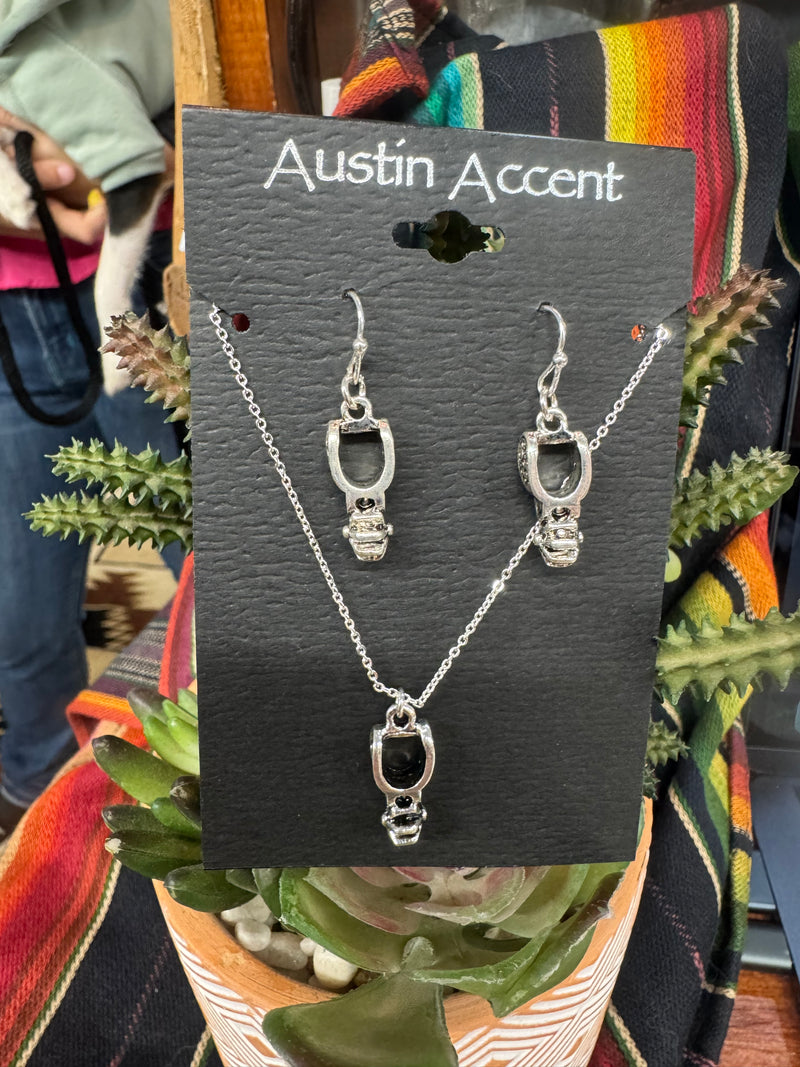 Spur Necklace and Earrings Set