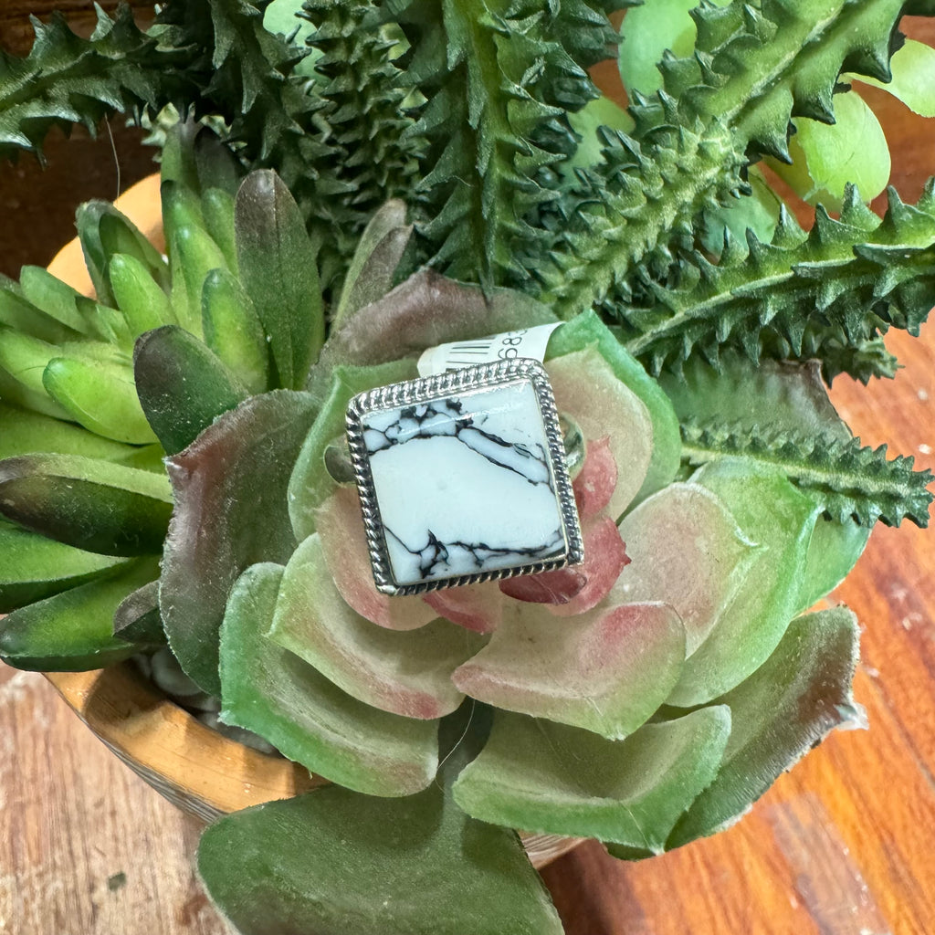 HOWLITE White Buffalo SQUARE ADJUSTABLE RING